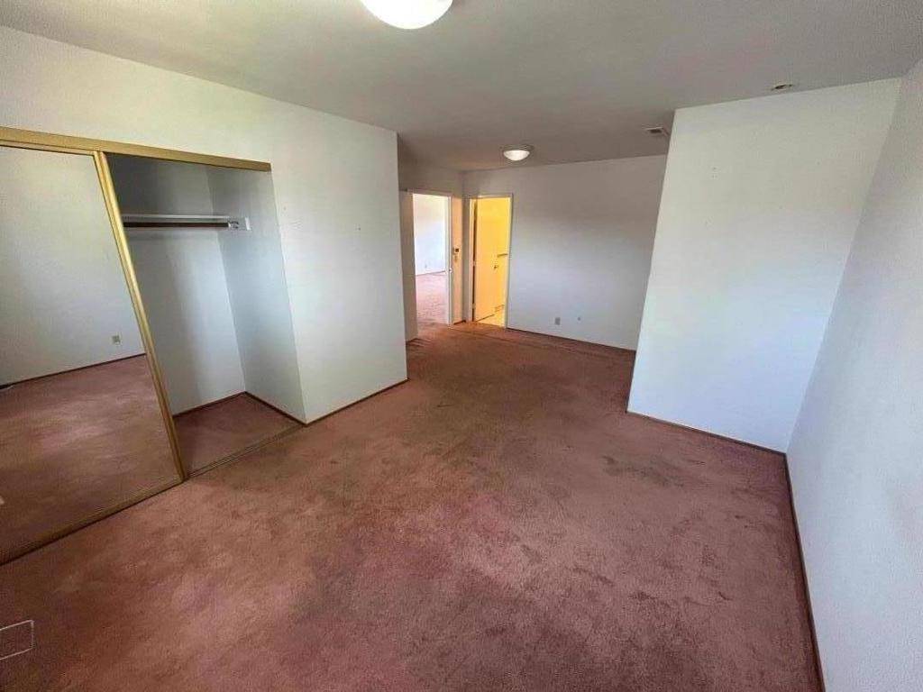 Salinas, CA 93907,983 Flint WAY