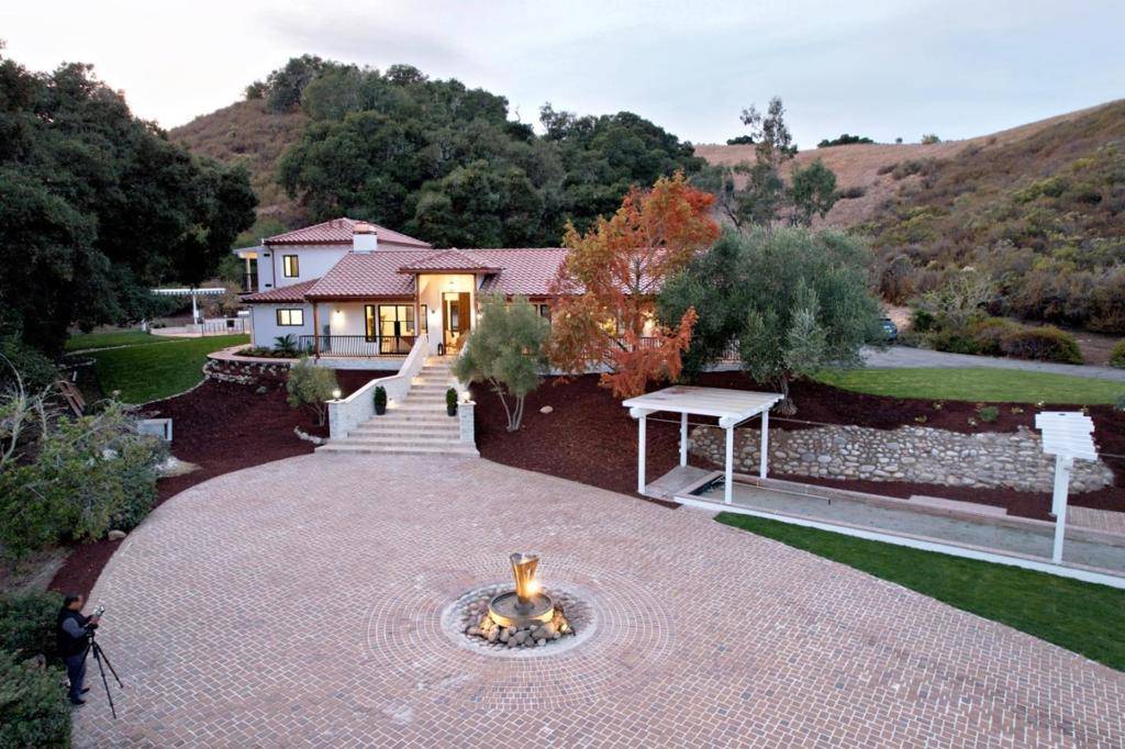 Salinas, CA 93908,372 Corral De Tierra RD