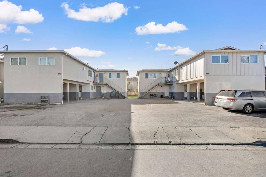 Half Moon Bay, CA 94019,466 Willow AVE