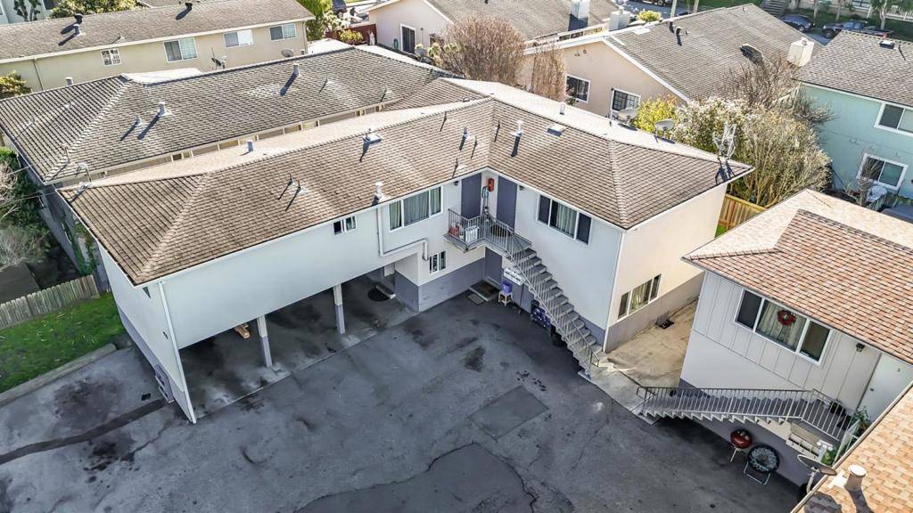 Half Moon Bay, CA 94019,470 Willow AVE