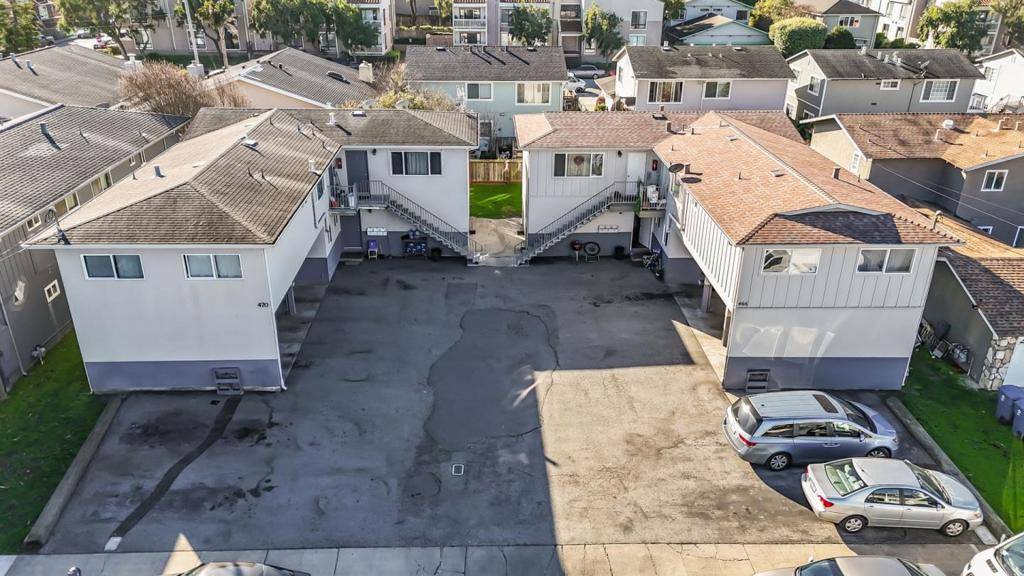 Half Moon Bay, CA 94019,470 Willow AVE