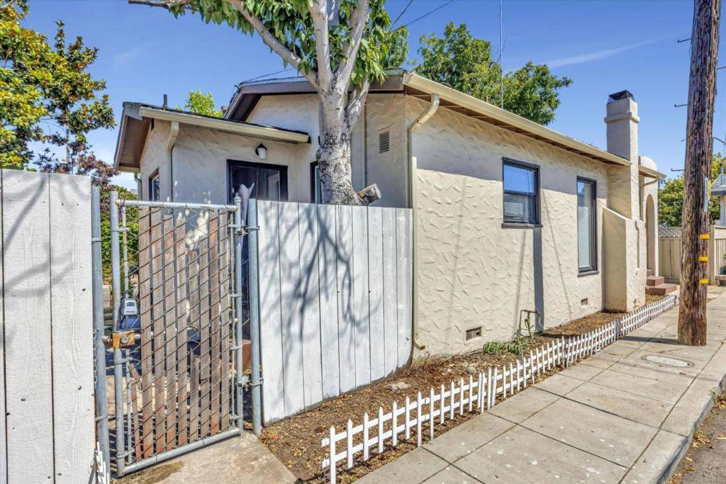 Hayward, CA 94541,22526 Richard PL