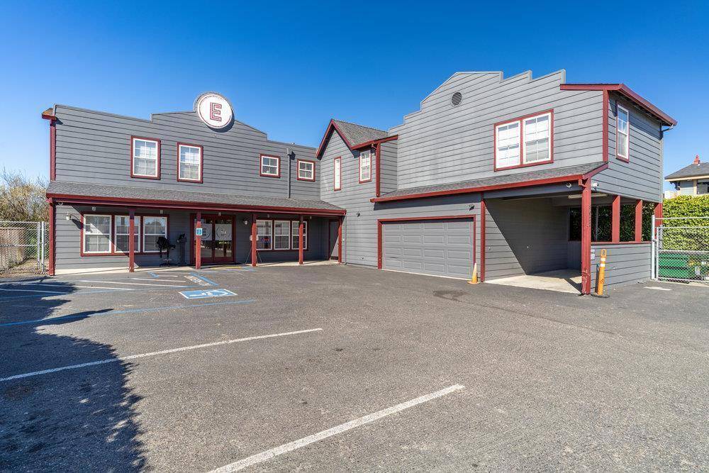 Moss Landing, CA 95039,8022 Moss Landing RD