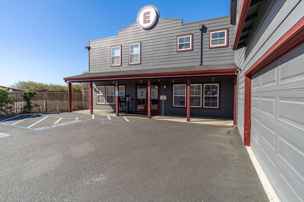Moss Landing, CA 95039,8022 Moss Landing RD