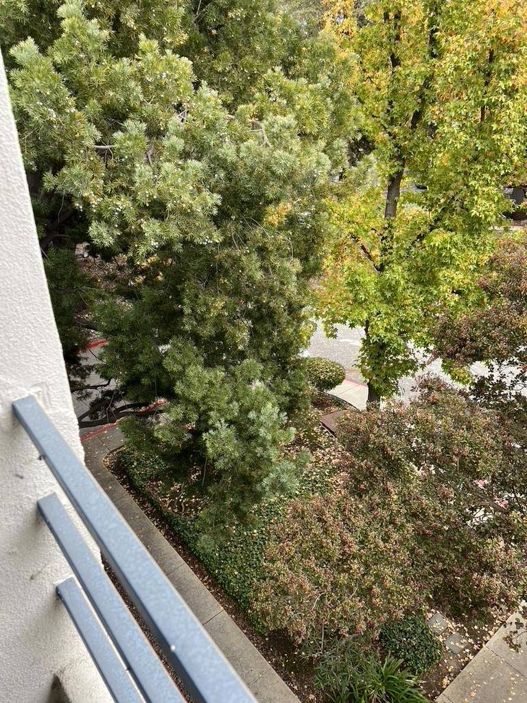 San Jose, CA 95129,4691 Albany CIR #135