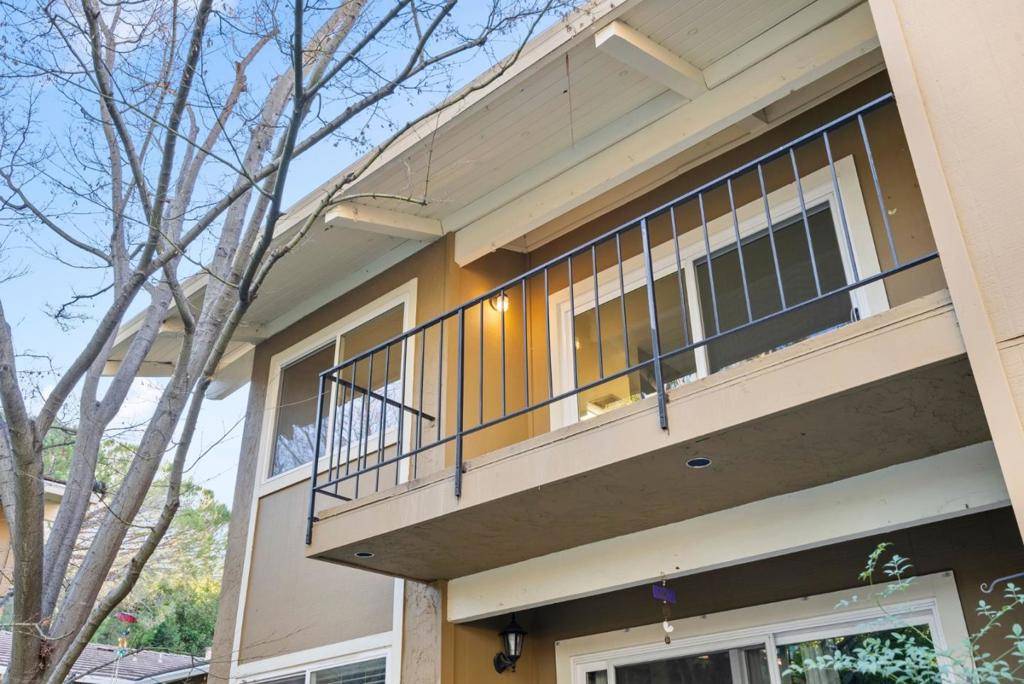 Los Gatos, CA 95032,420 Alberto WAY #51