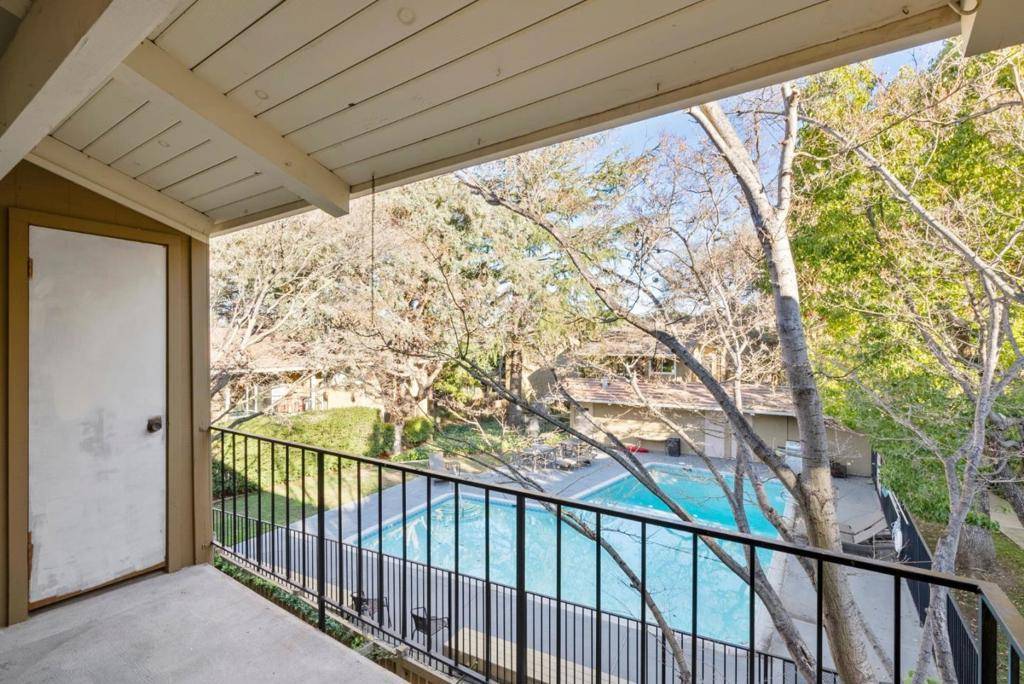 Los Gatos, CA 95032,420 Alberto WAY #51