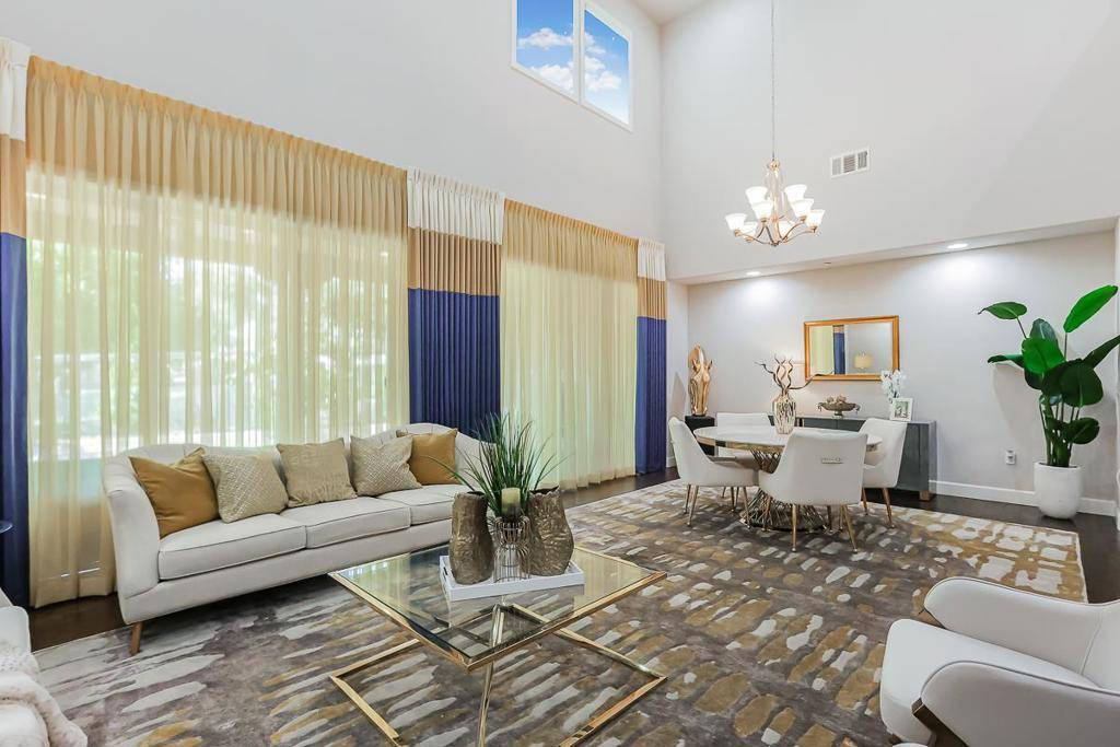 San Jose, CA 95135,6352 Grand Oak WAY