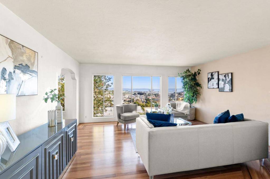 San Francisco, CA 94134,1033 Girard ST