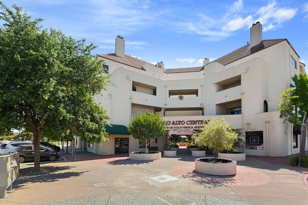 Palo Alto, CA 94306,117 California AVE #D201