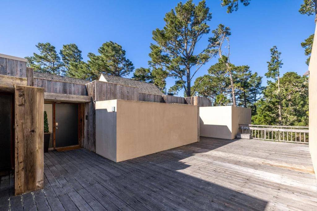 Carmel, CA 93923,24520 Outlook DR #17