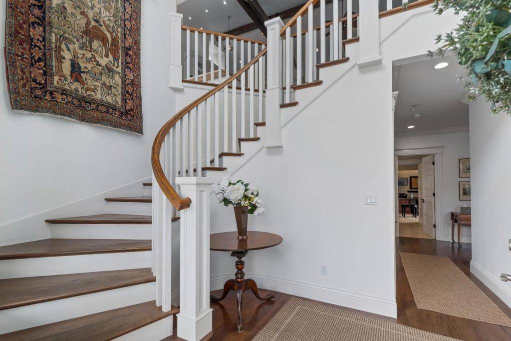 Santa Cruz, CA 95062,4525 Opal Cliff DR
