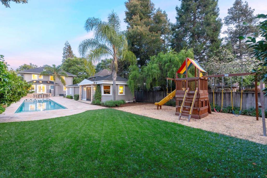 Palo Alto, CA 94301,727 Addison AVE