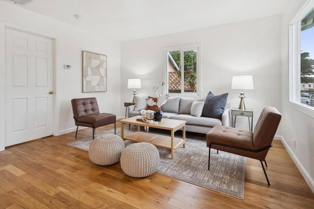 Pacifica, CA 94044,184 Paloma AVE