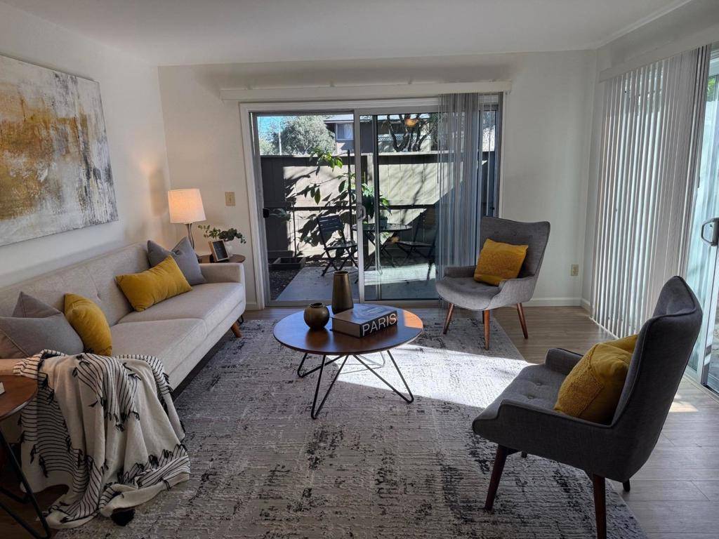 Santa Clara, CA 95051,1750 Halford AVE #101