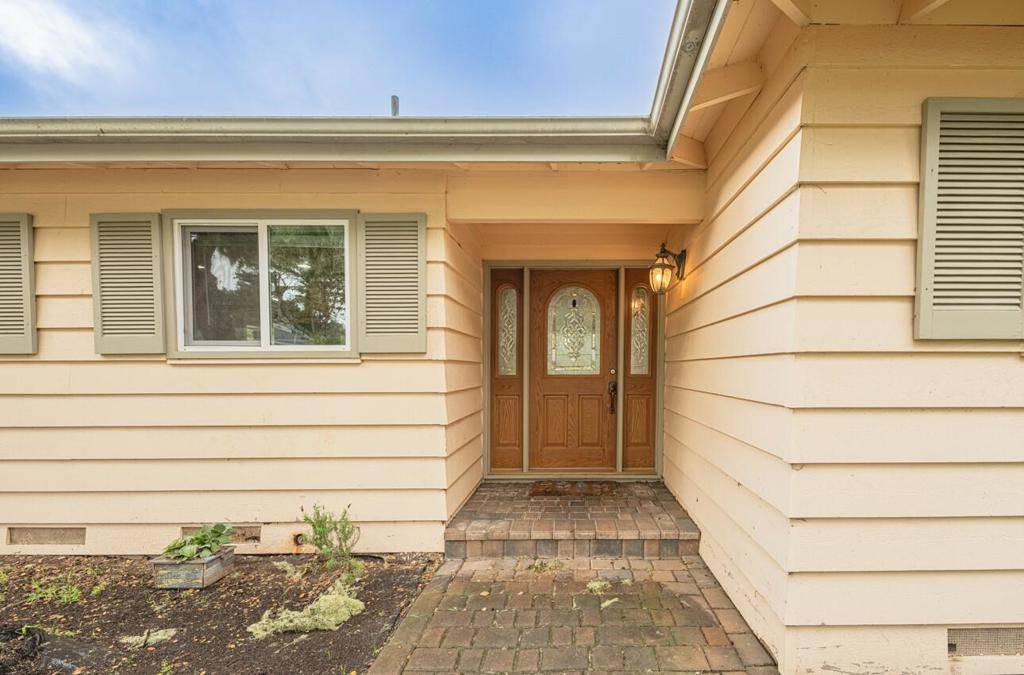 Pebble Beach, CA 93953,1086 Ortega RD