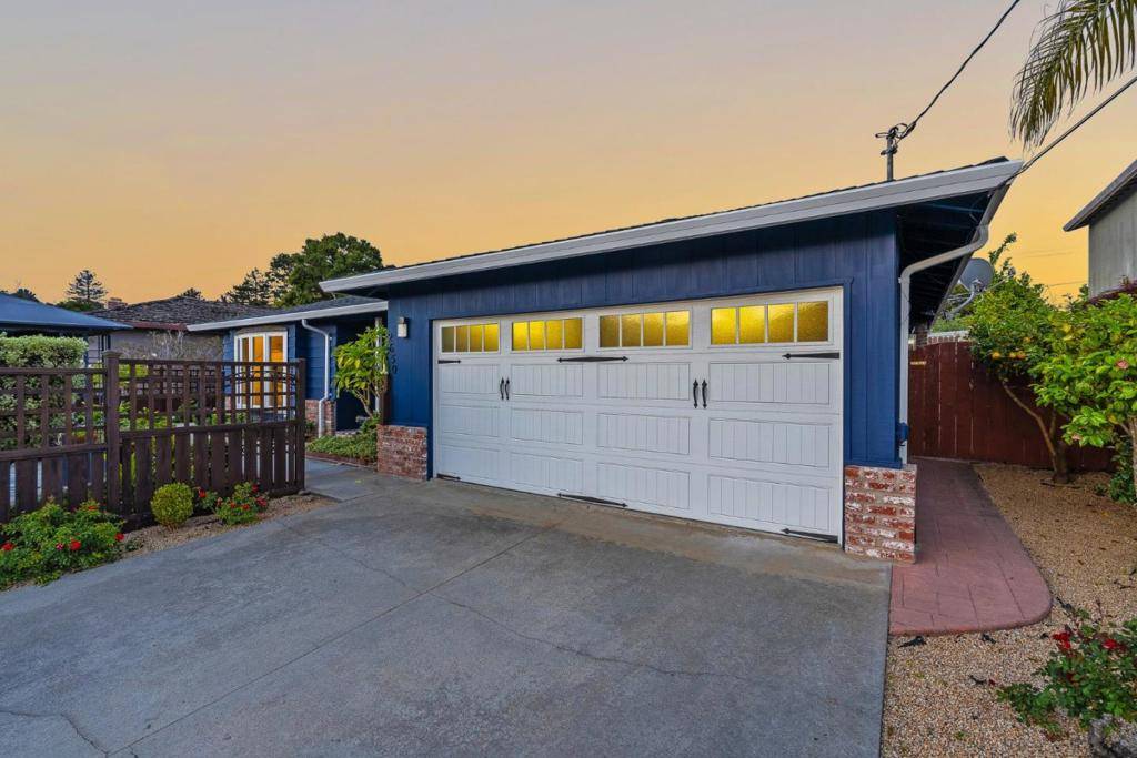 Soquel, CA 95073,2650 Gary DR