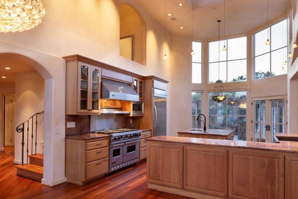 Pacific Grove, CA 93950,1273 Surf AVE