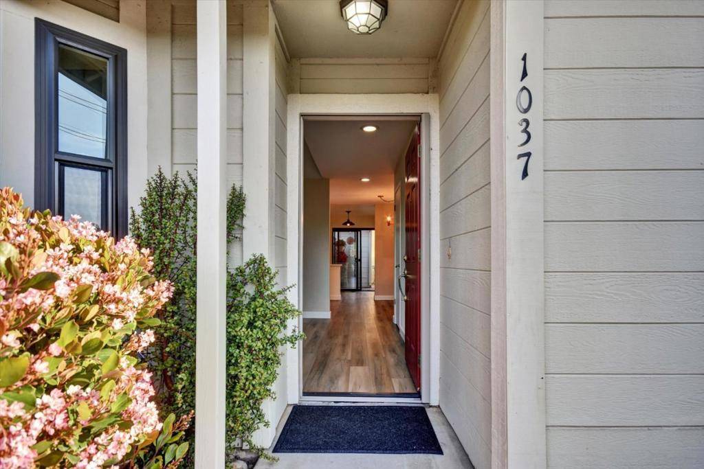 Seaside, CA 93955,1037 Highlander DR