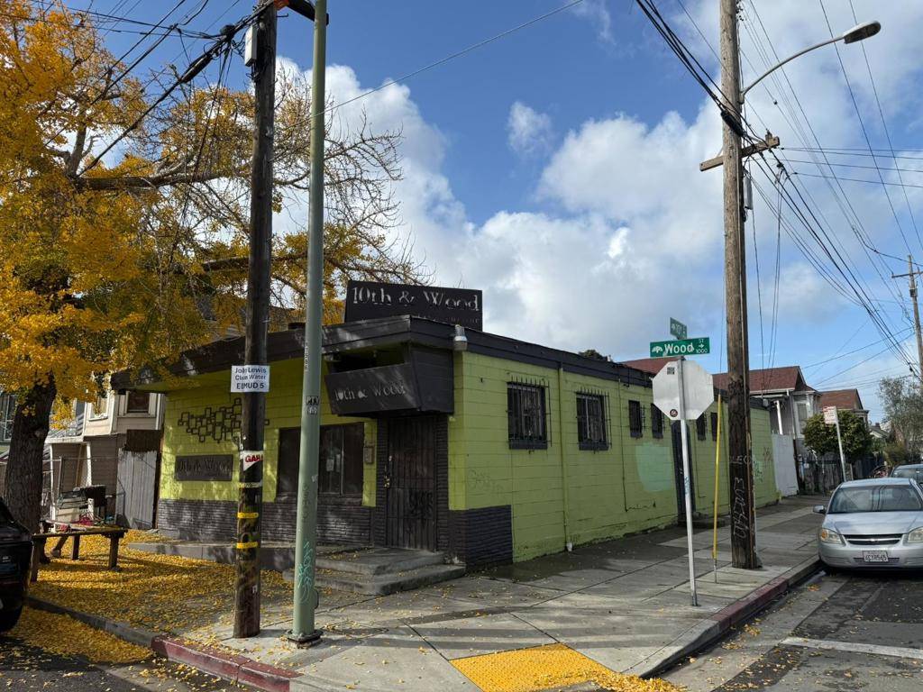 Oakland, CA 94607,945 Wood ST