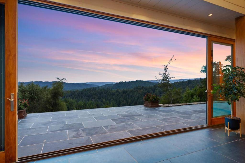 Los Gatos, CA 95033,15220 Upper Ellen RD