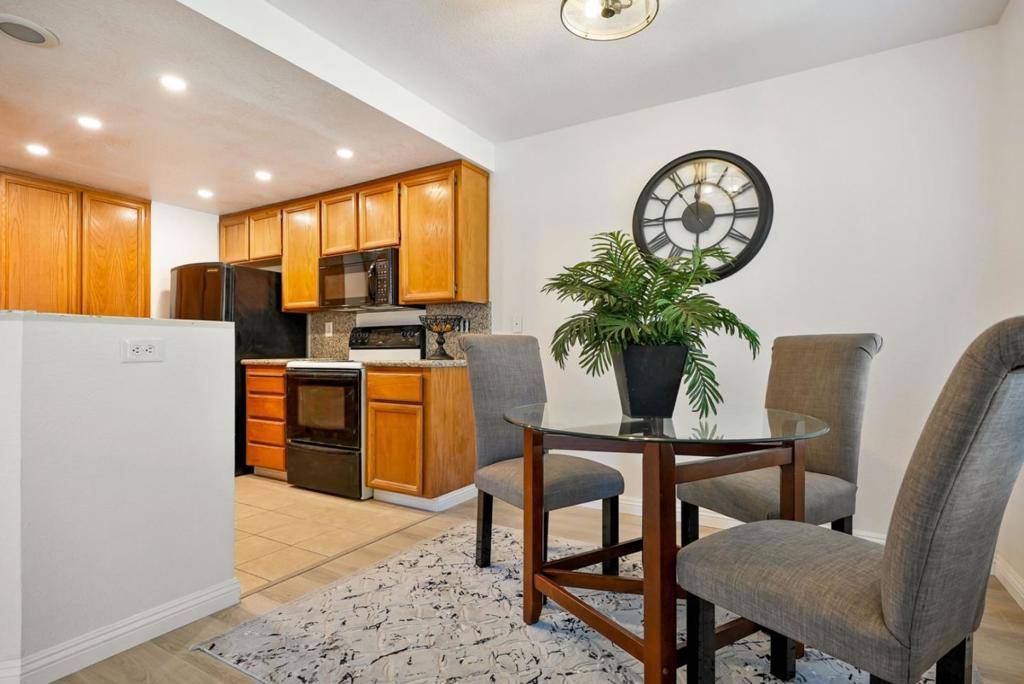 Fremont, CA 94536,38694 Huntington CIR
