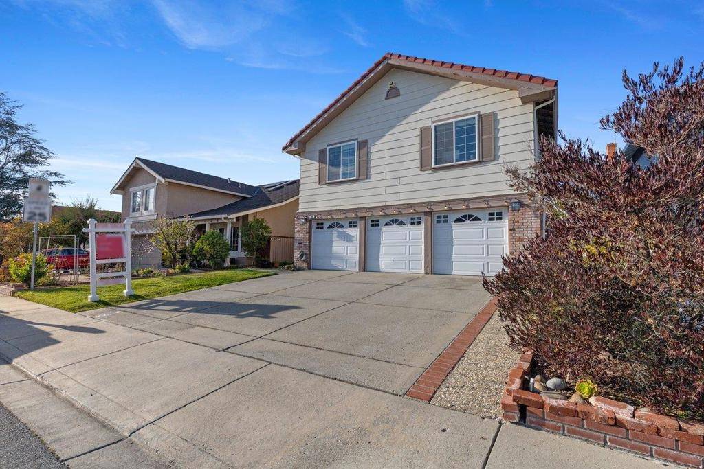 Milpitas, CA 95035,895 Alcosta DR