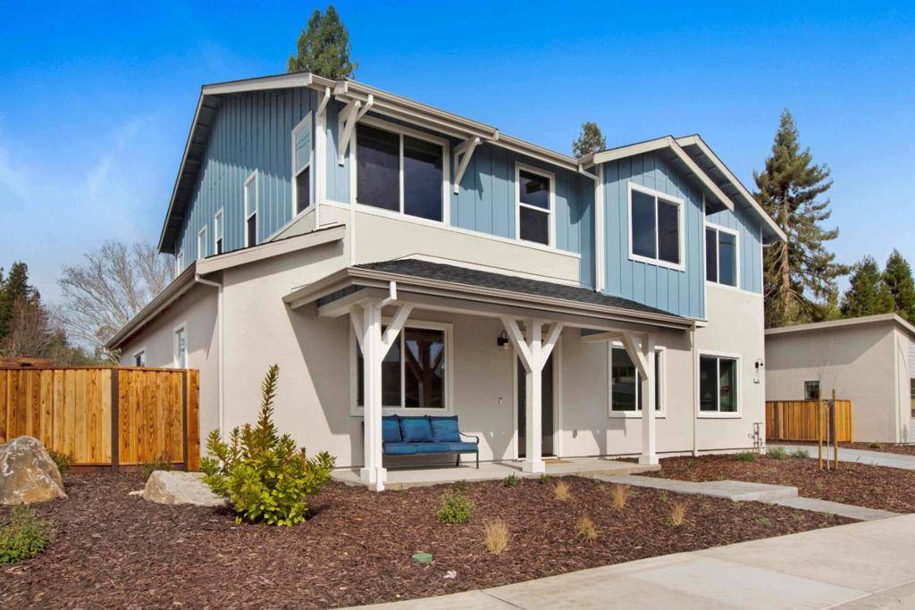Napa, CA 94558,100 Waterstone CT
