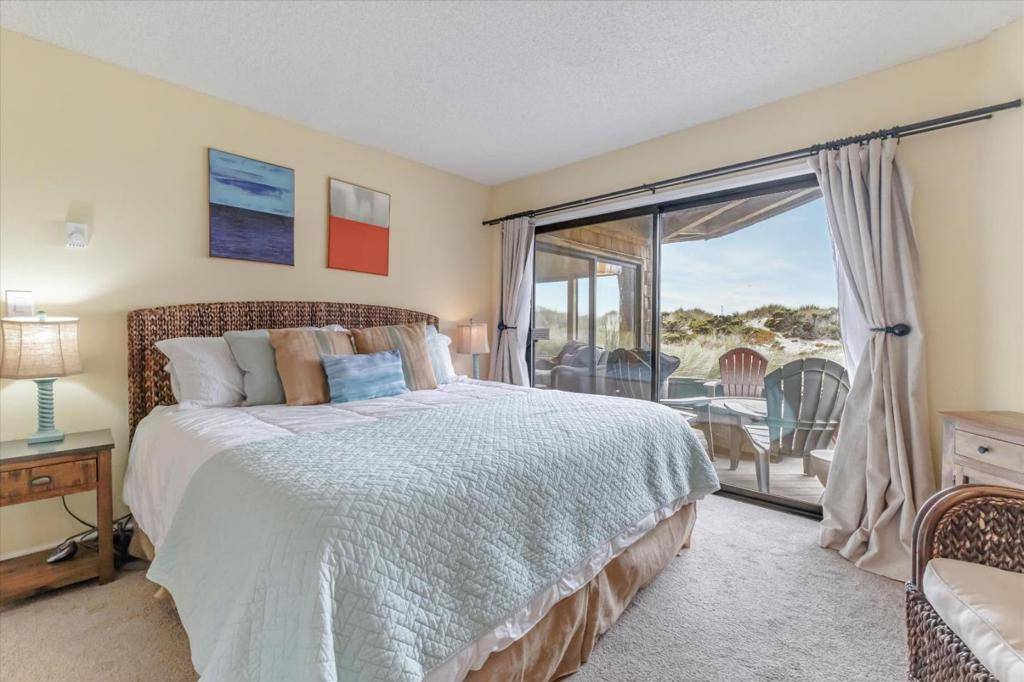 Watsonville, CA 95076,101 Shell DR #214