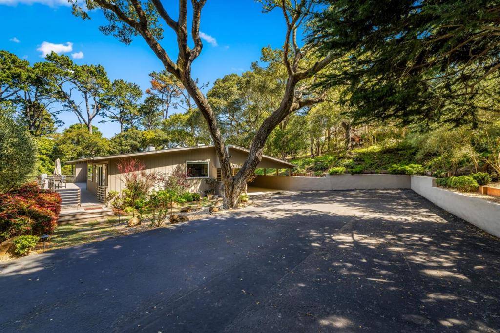 Monterey, CA 93940,1123 Alta Mesa RD