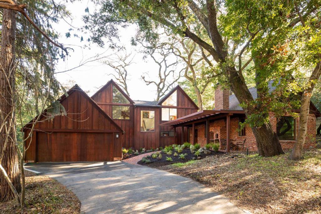 Los Altos Hills, CA 94024,23200 Encinal CT