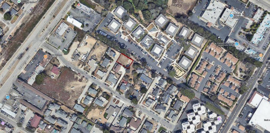 Marina, CA 93933,221 Mortimers (Unit B) LN