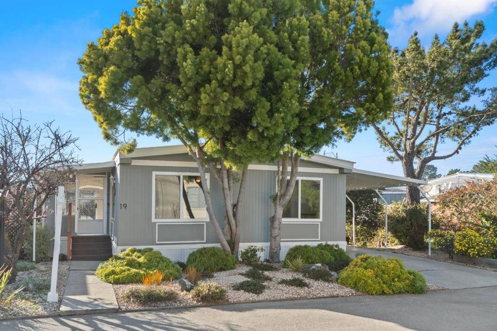 Half Moon Bay, CA 94019,19 Dolphin Court