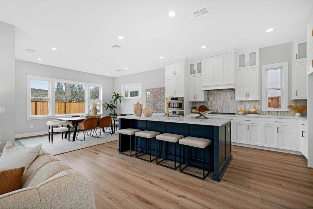 Walnut Creek, CA 94596,263 Haleena PL