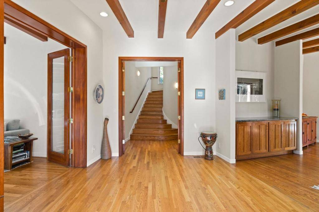 Los Gatos, CA 95033,23185 Old Santa Cruz HWY