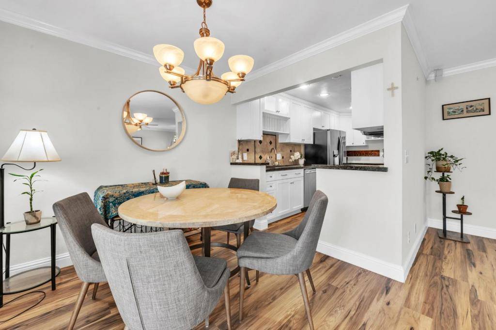 Foster City, CA 94404,1049 Shell BLVD #3