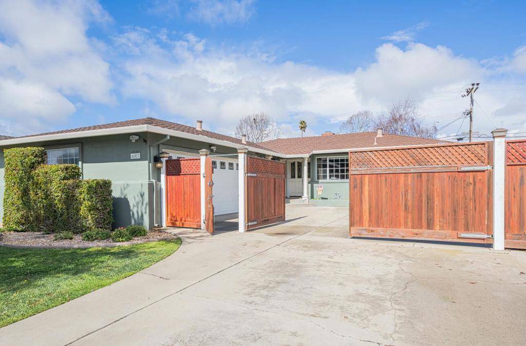 Salinas, CA 93901,607 La Mesa DR