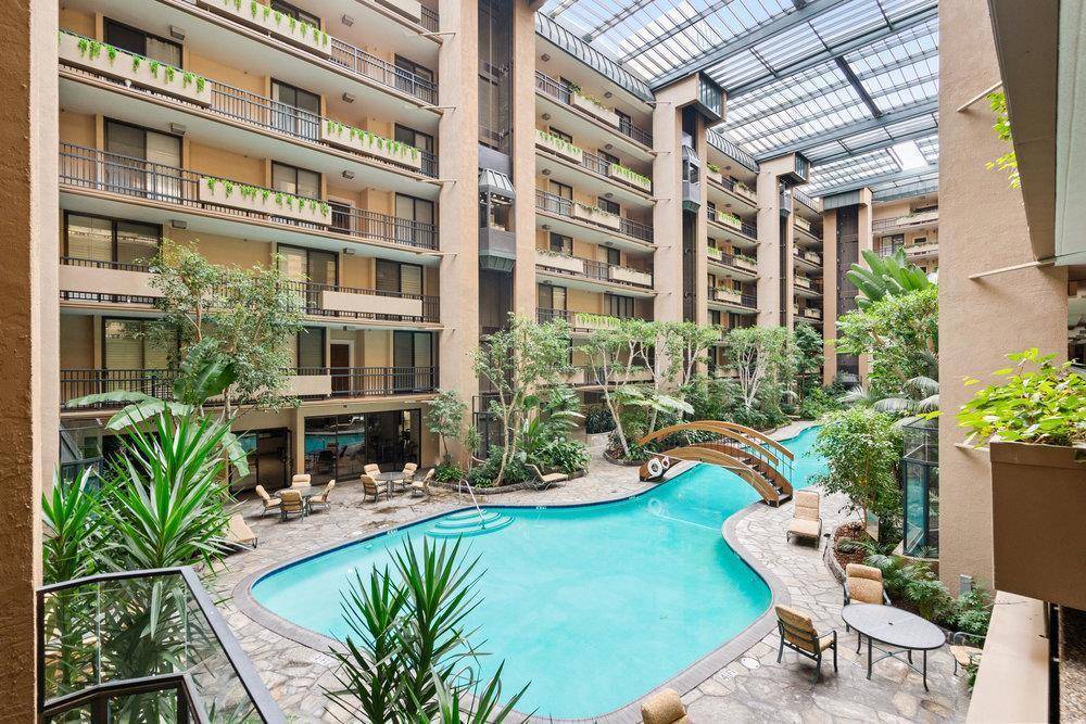 San Mateo, CA 94401,555 Laurel AVE #527
