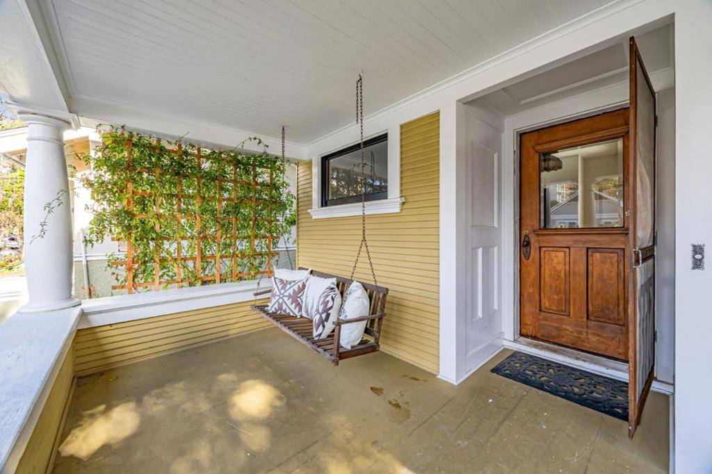 Palo Alto, CA 94301,333 Waverley ST