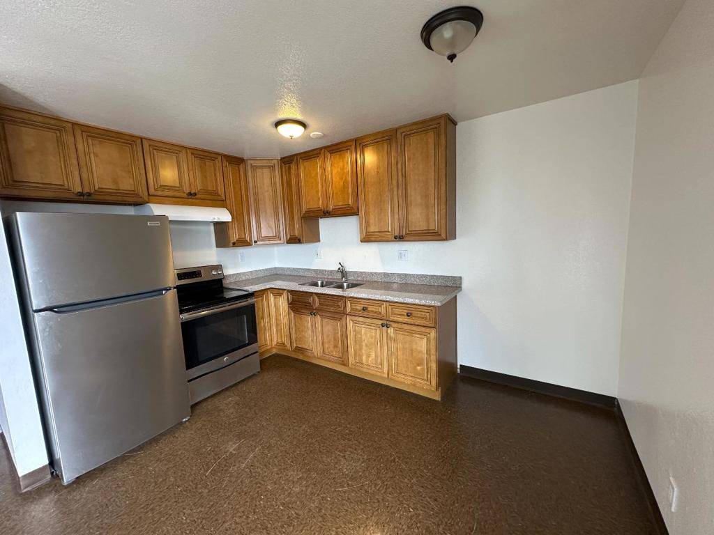 Salinas, CA 93905,1155 E Laurel DR