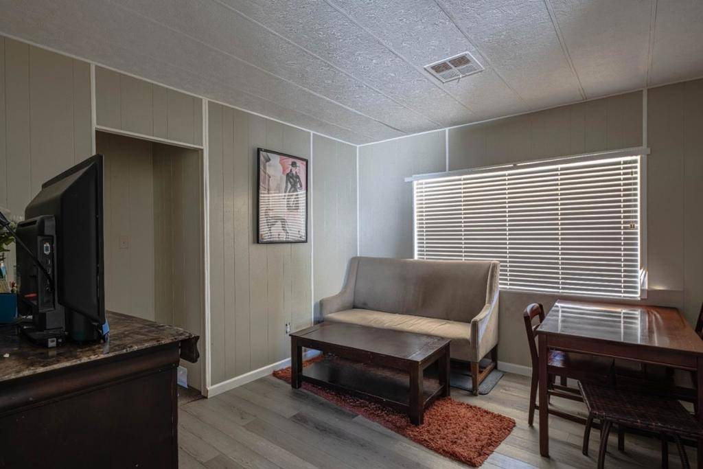 Castroville, CA 95012,13538 Agua Dulce