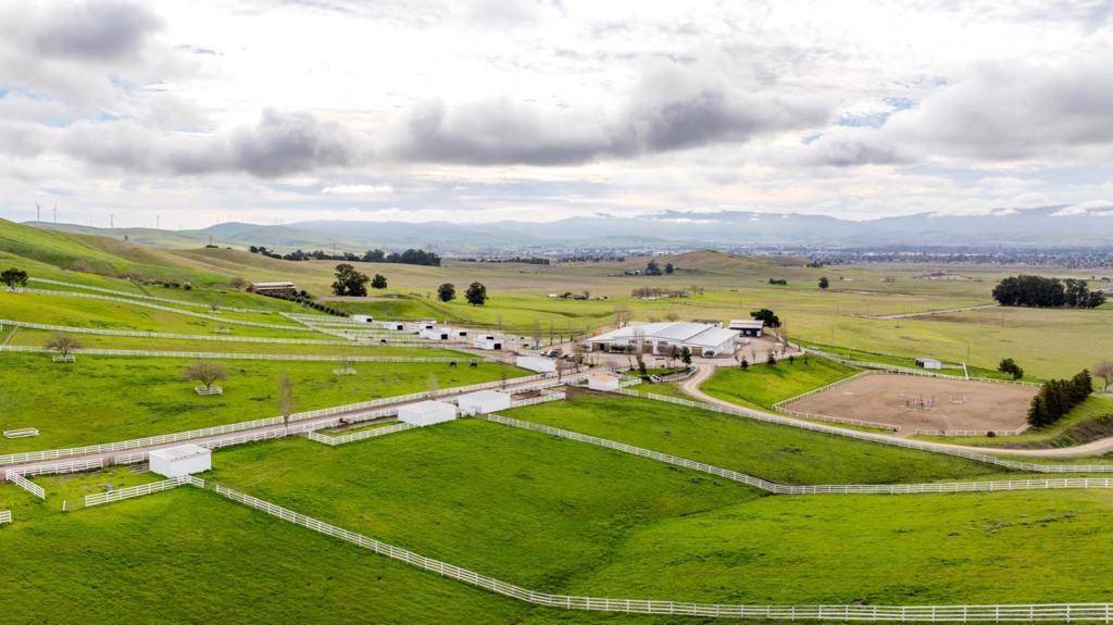 Livermore, CA 94551,6033 Dagnino RD