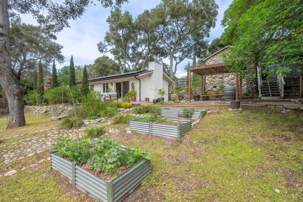 Carmel Valley, CA 93924,23 Paso Hondo