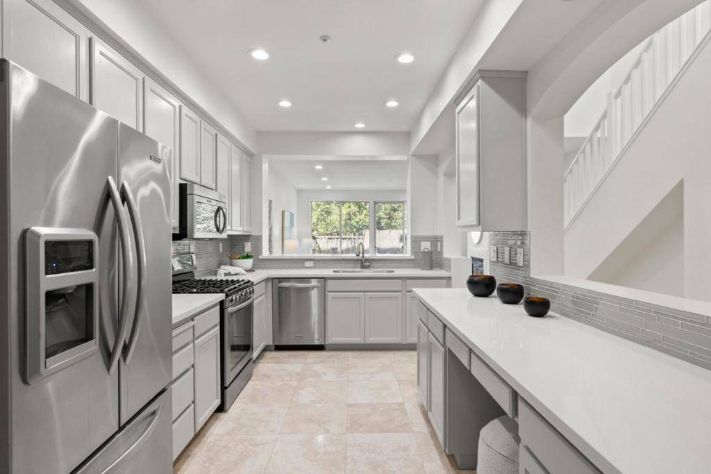Castro Valley, CA 94552,22938 Canyon Terrace DR #U4