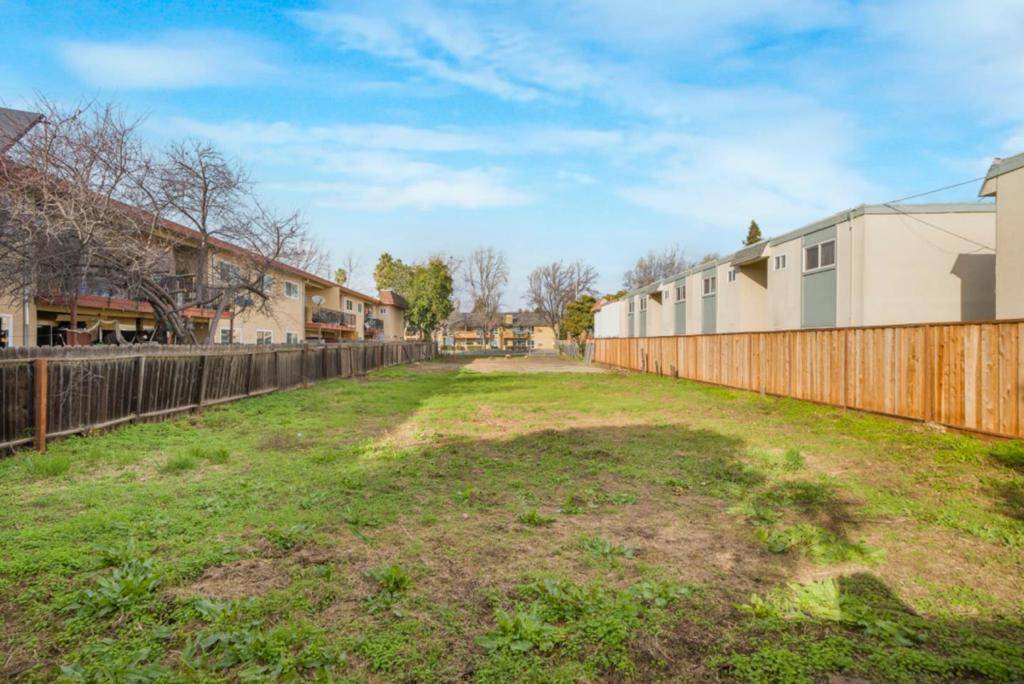Fremont, CA 94536,38837 Fremont BLVD
