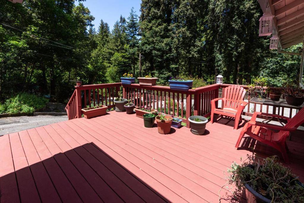 Felton, CA 95018,1151 Lakeside DR