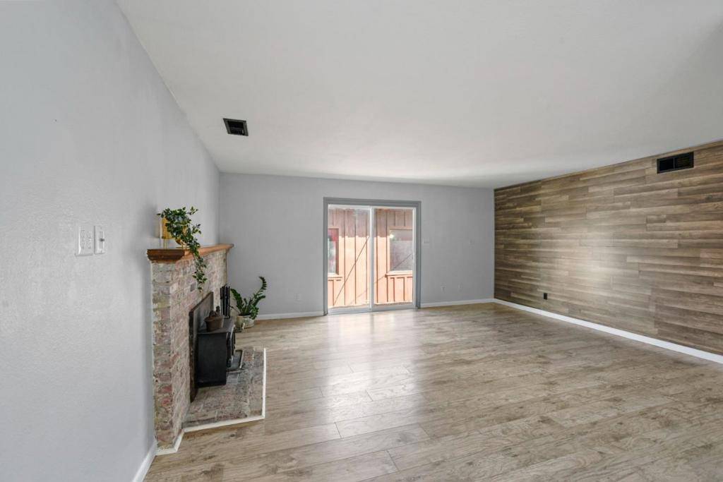 Rio Vista, CA 94571,980 Rolling Green DR