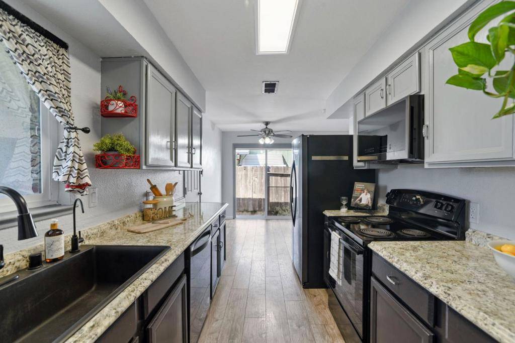 Rio Vista, CA 94571,980 Rolling Green DR