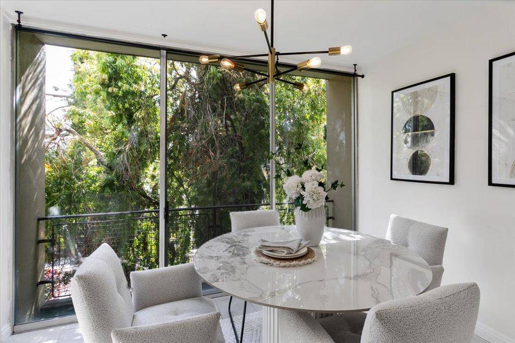 Palo Alto, CA 94306,455 Grant AVE #8