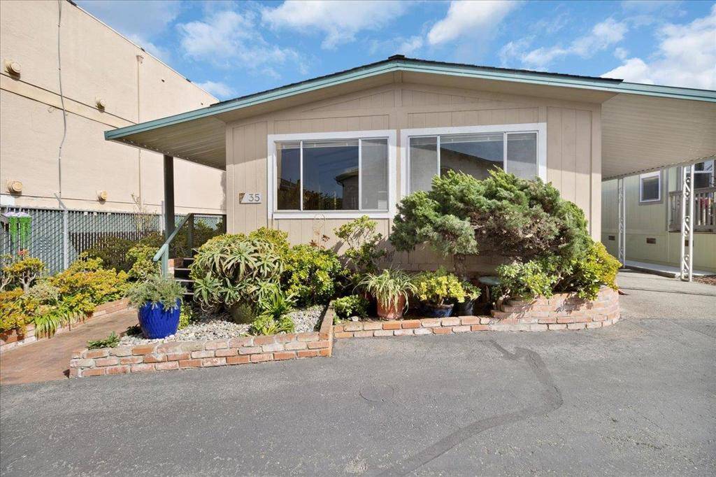 Pacific Grove, CA 93950,700 Briggs AVE